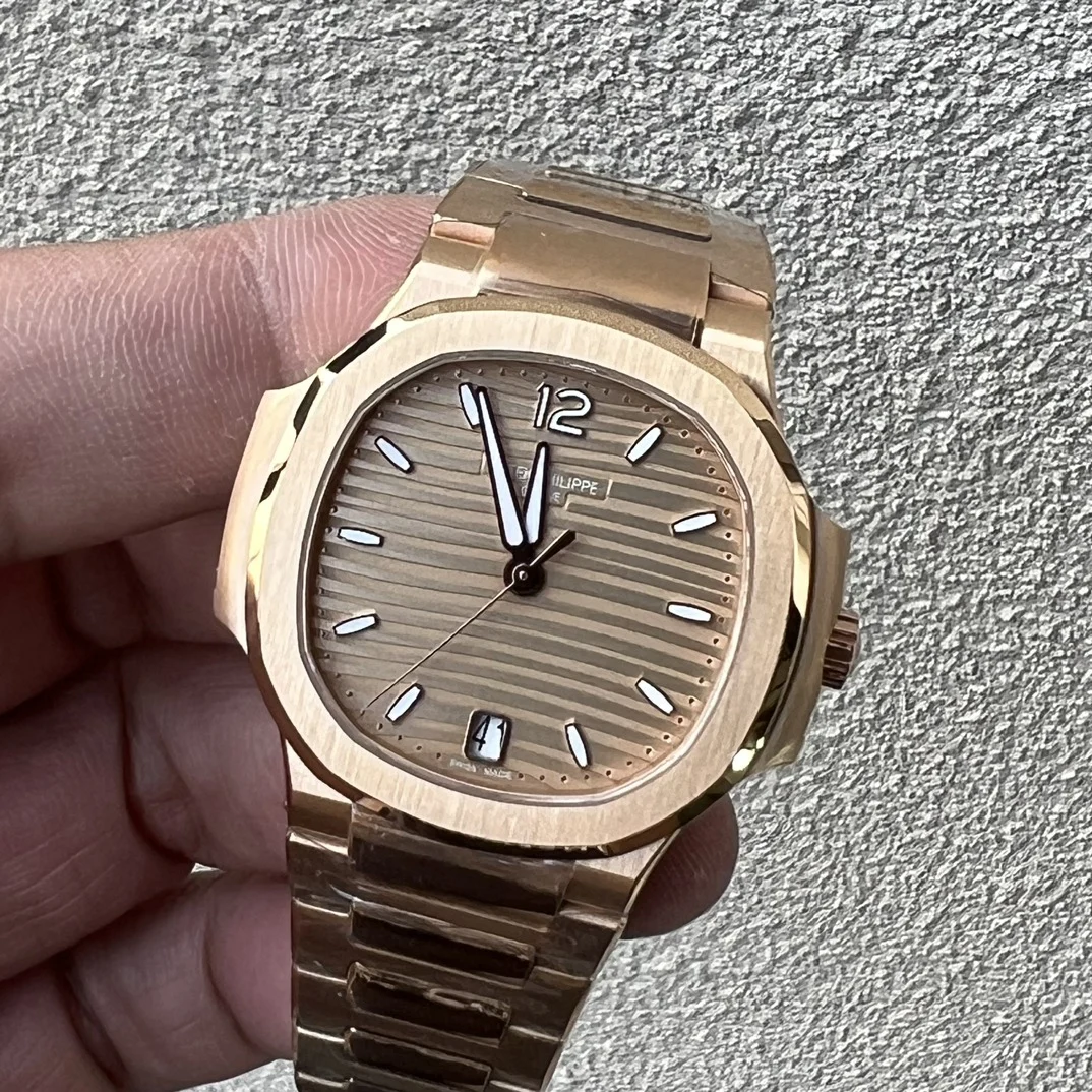 Patek Philippe Nautilus Diamond-Set 27.0mm — photographed off the sweep