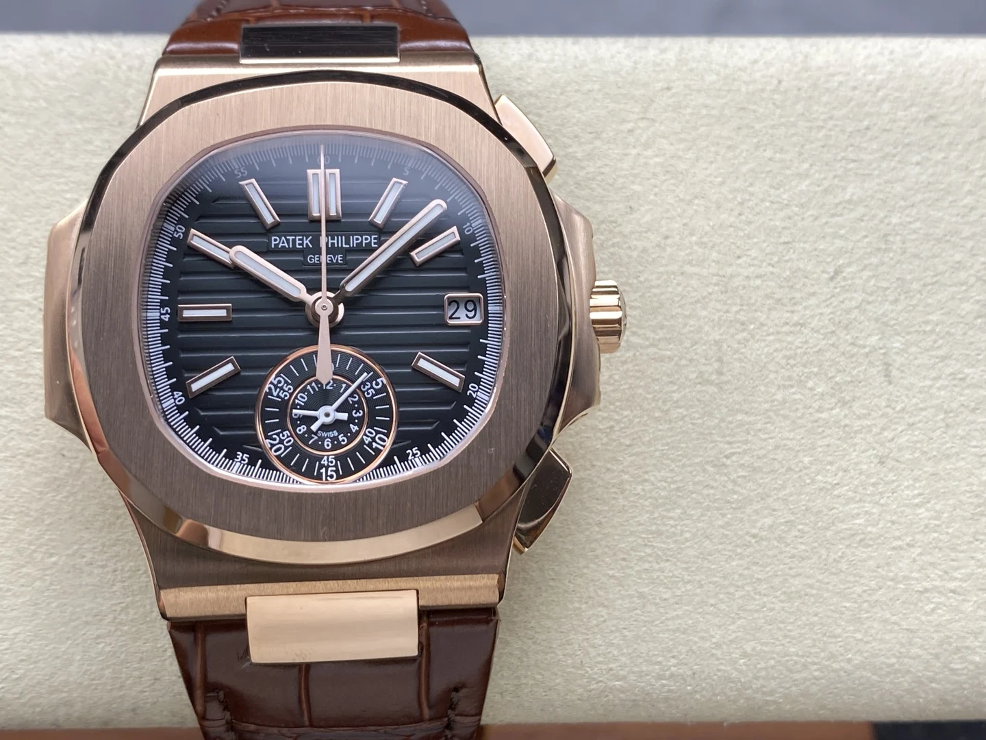 Patek Philippe Nautilus Diamond-Set 5980 40.5mm — photographed off the sweep