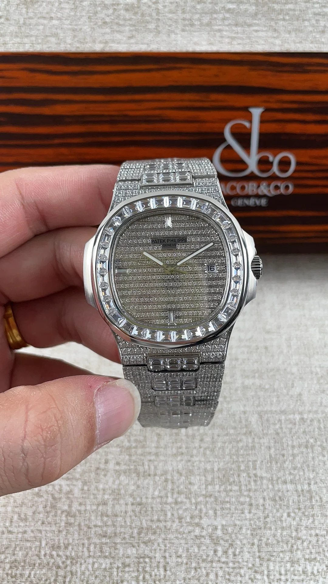 Patek Philippe Nautilus Diamond-Set