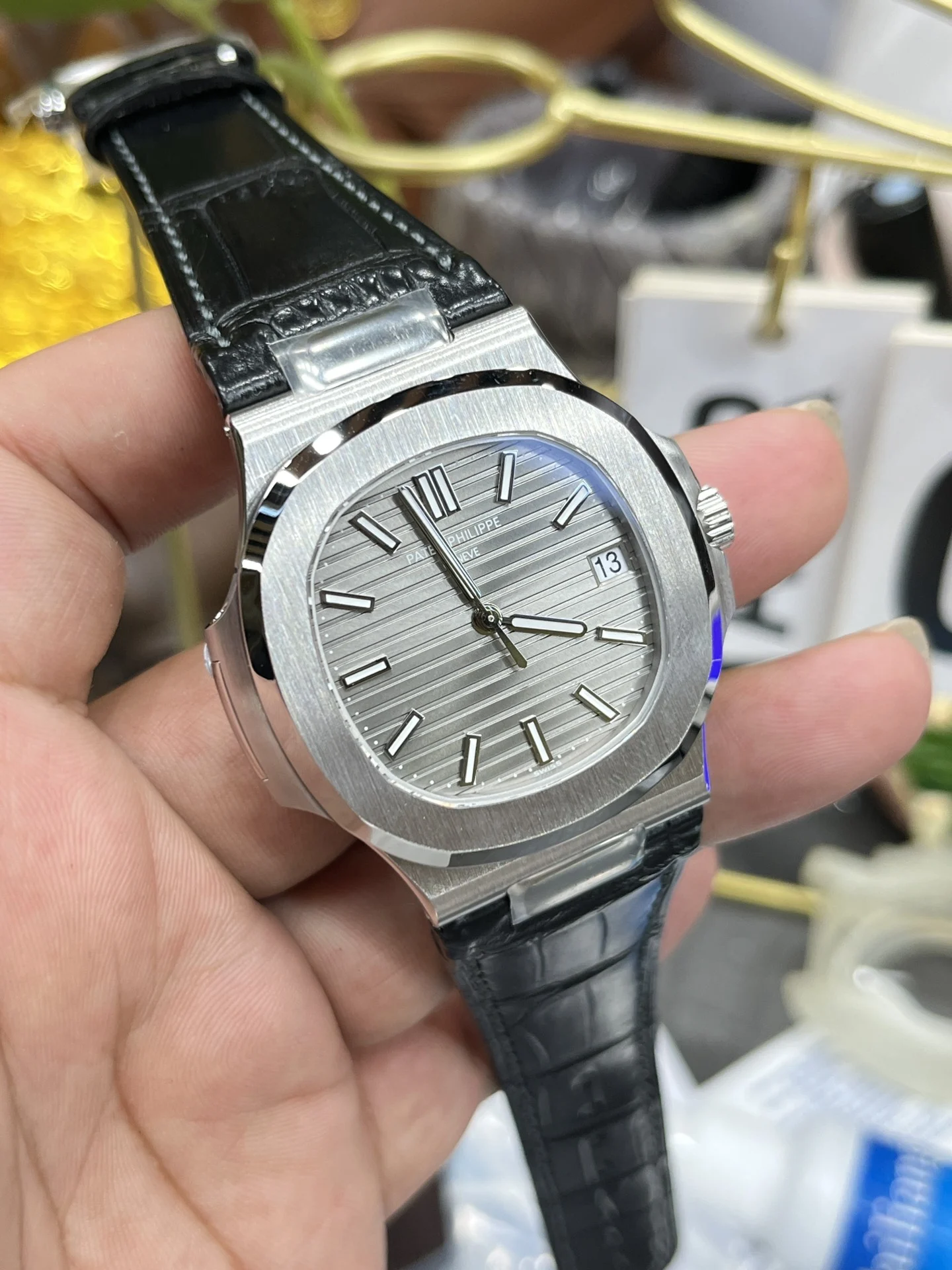 Patek Philippe Nautilus Grey Dial 5711 40mm — photographed off the sweep