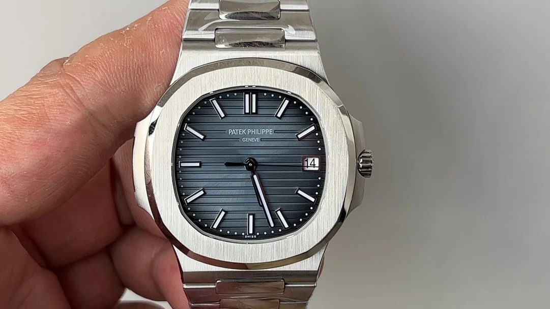 Patek Philippe Nautilus Platinum 41mm