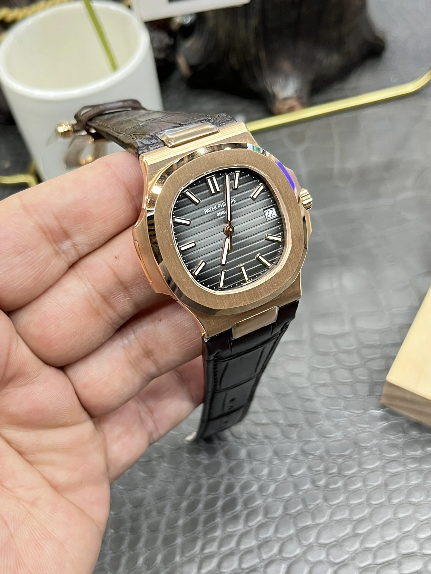 Patek Philippe Nautilus Rose Gold 5711 40mm — photographed off the sweep