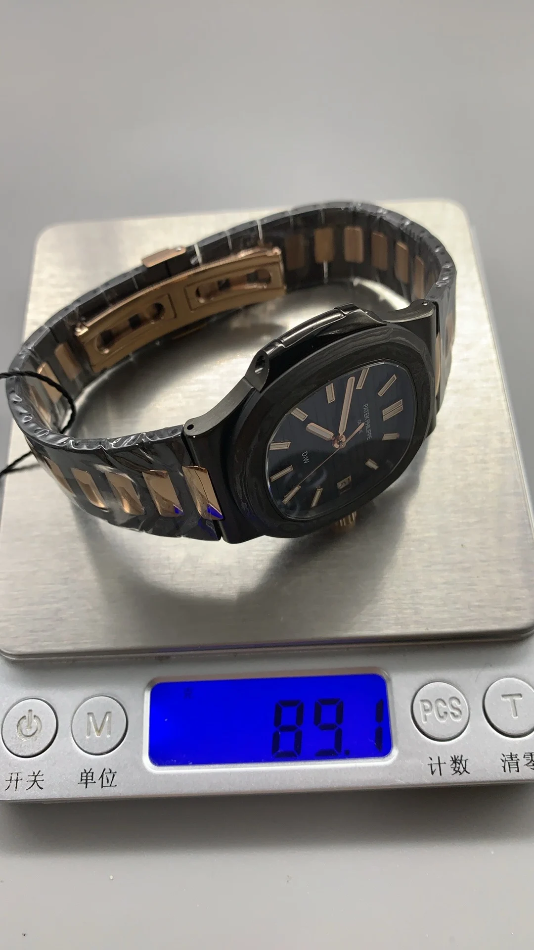 Patek Philippe Nautilus Rose Gold 5711