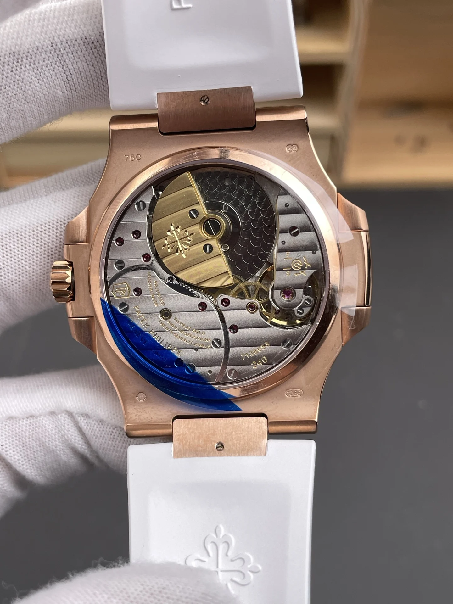 Patek Philippe Nautilus Rose Gold Black Dial 5712 40mm — photographed off the sweep