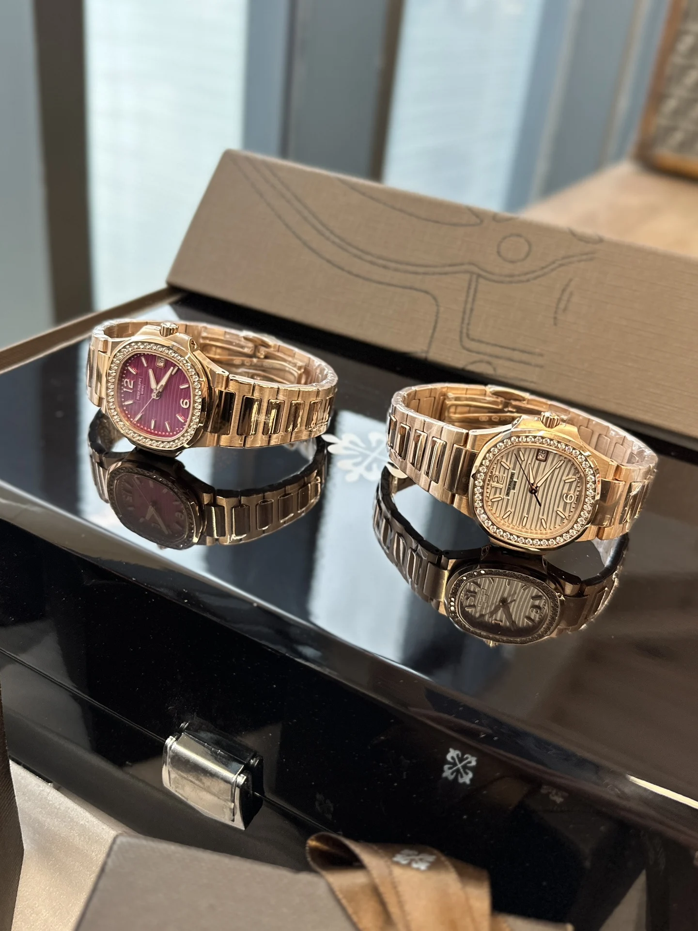 Patek Philippe Nautilus Rose Gold White Dial 7010