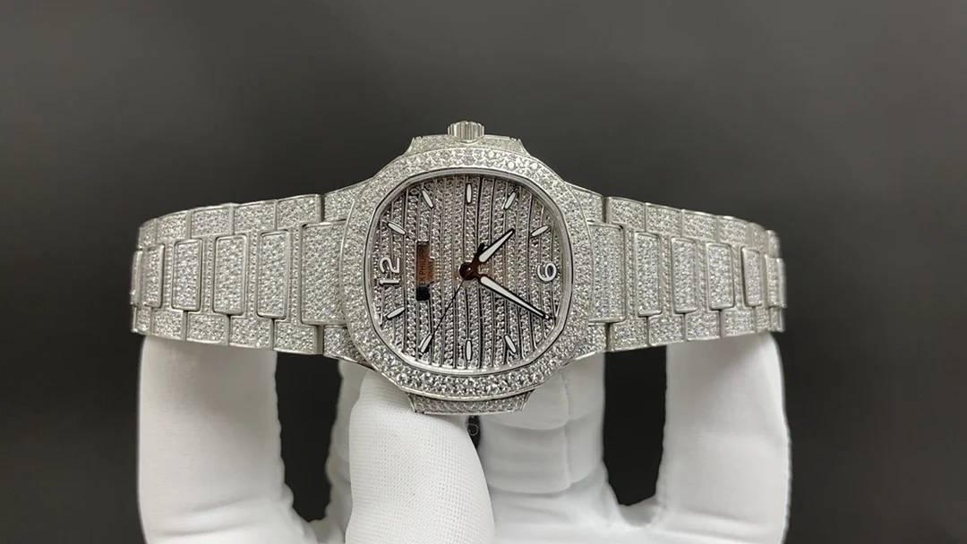 Patek Philippe Nautilus Rose Gold White Dial Diamond-Set 7118 35.2mm — photographed off the sweep