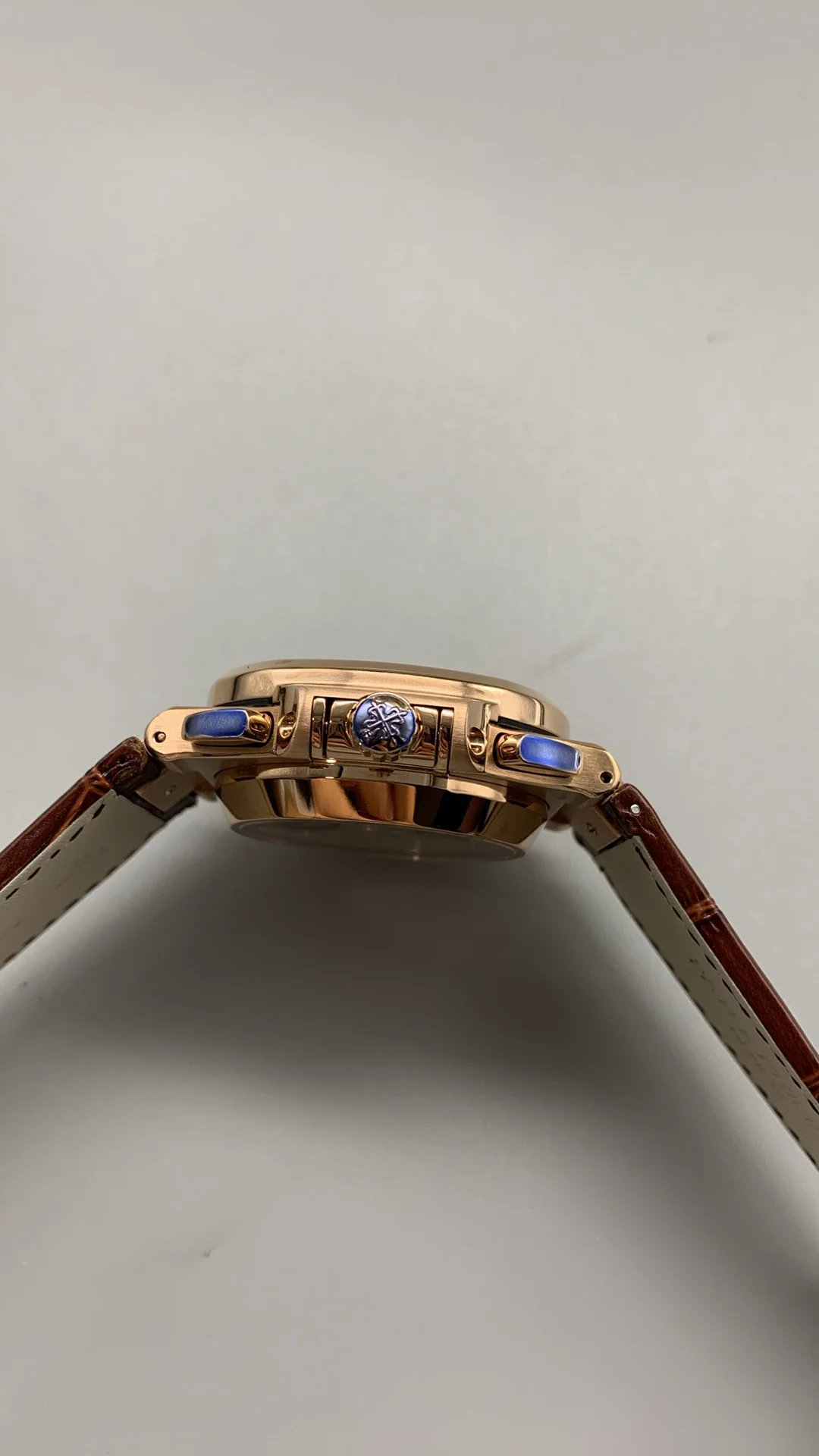 Patek Philippe Nautilus Rose Gold — photographed off the sweep