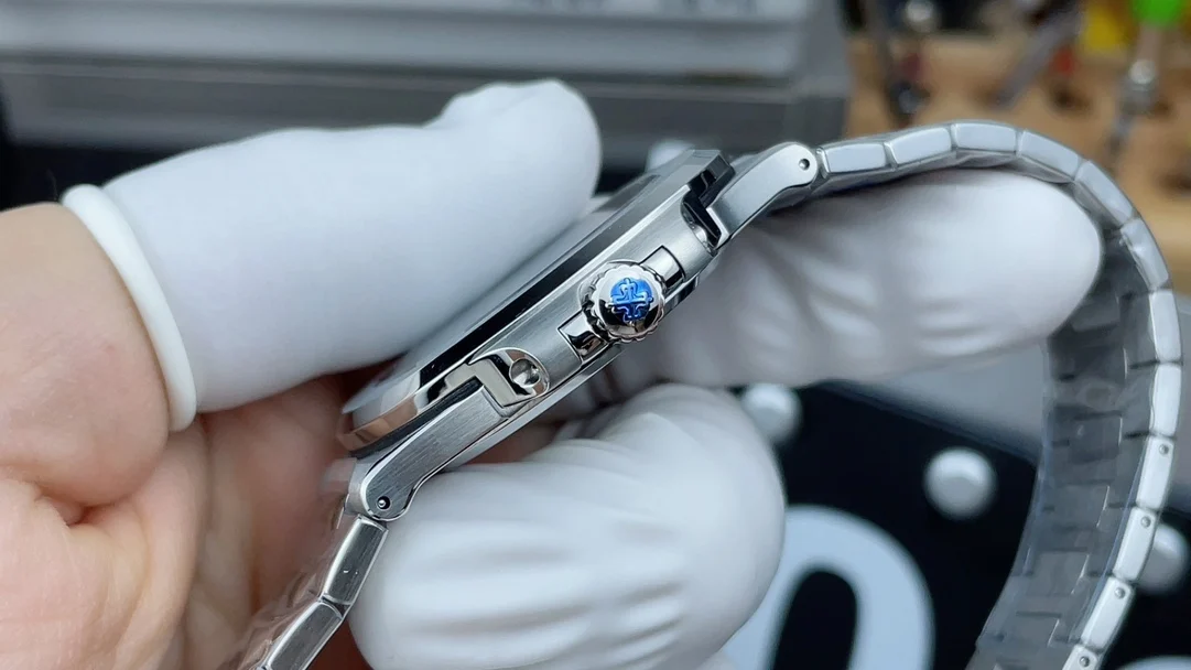 Patek Philippe Nautilus Steel 5711 — photographed off the sweep