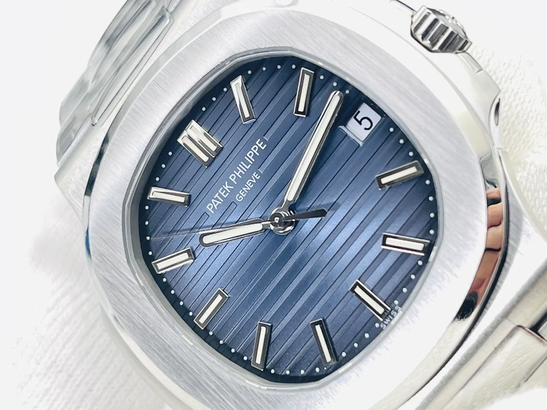 Patek Philippe Nautilus Steel Green Dial — photographed off the sweep