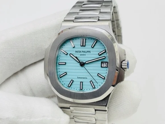 Patek Philippe Nautilus Tiffany Blue Dial 5711