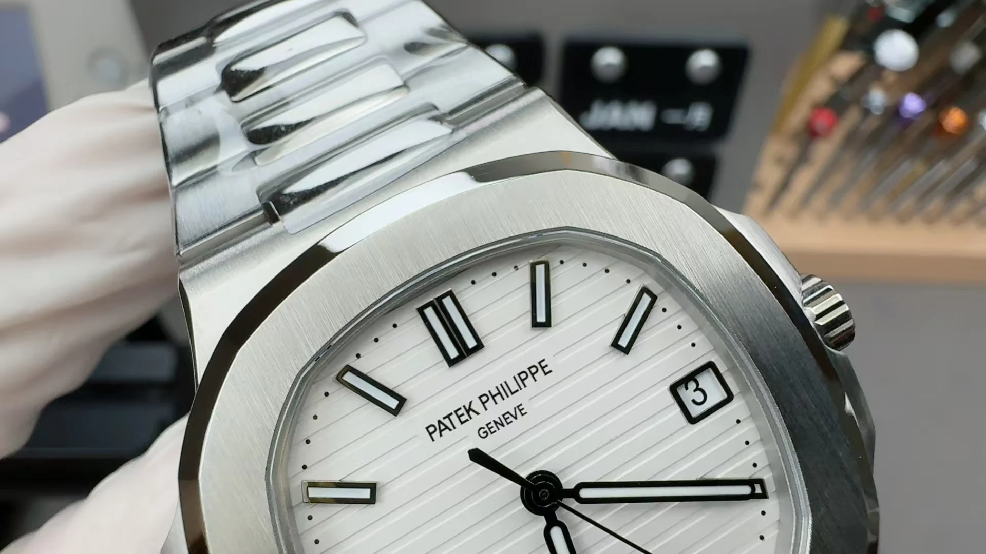 Patek Philippe Nautilus White Dial — photographed off the sweep