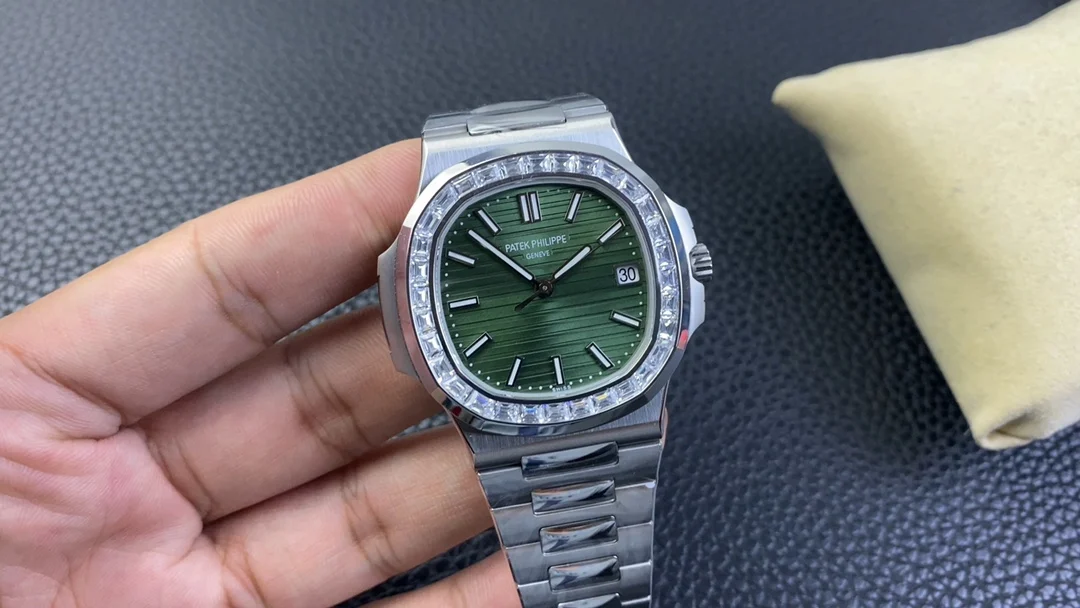 Patek Philippe Nautilus White Gold Green Dial 5711