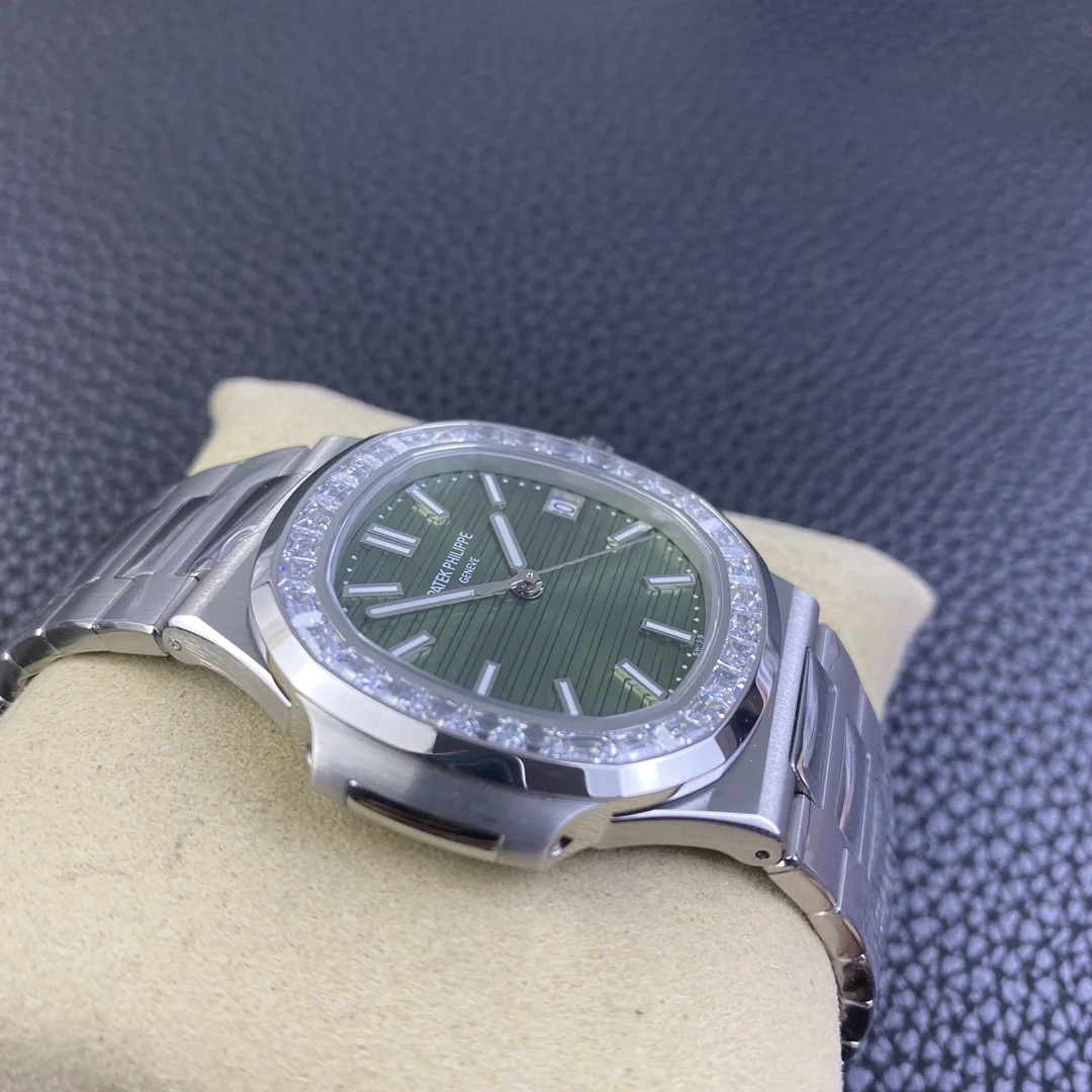 Patek Philippe Nautilus White Gold Green Dial 5711 — photographed off the sweep