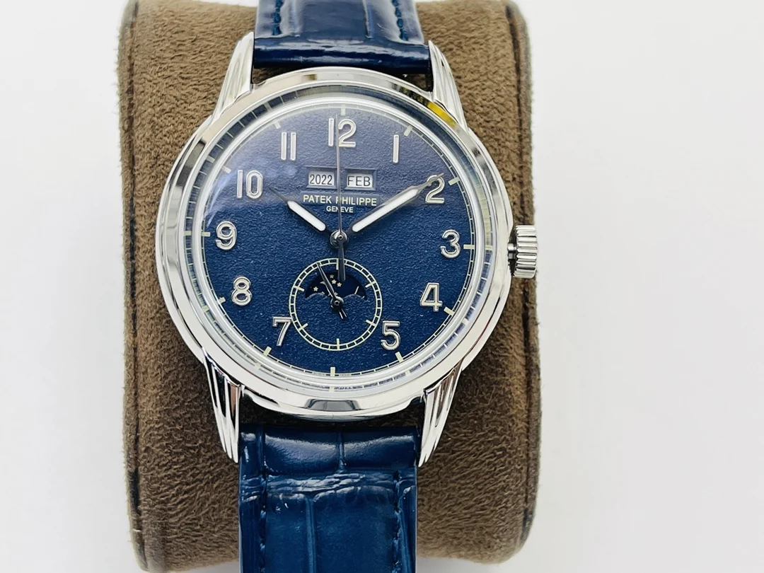 Patek Philippe Perpetual Calendar Steel — photographed off the sweep
