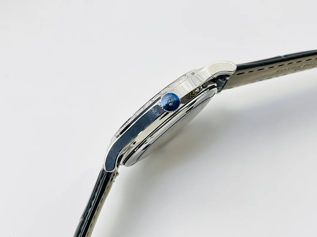 Patek Philippe Platinum — photographed off the sweep