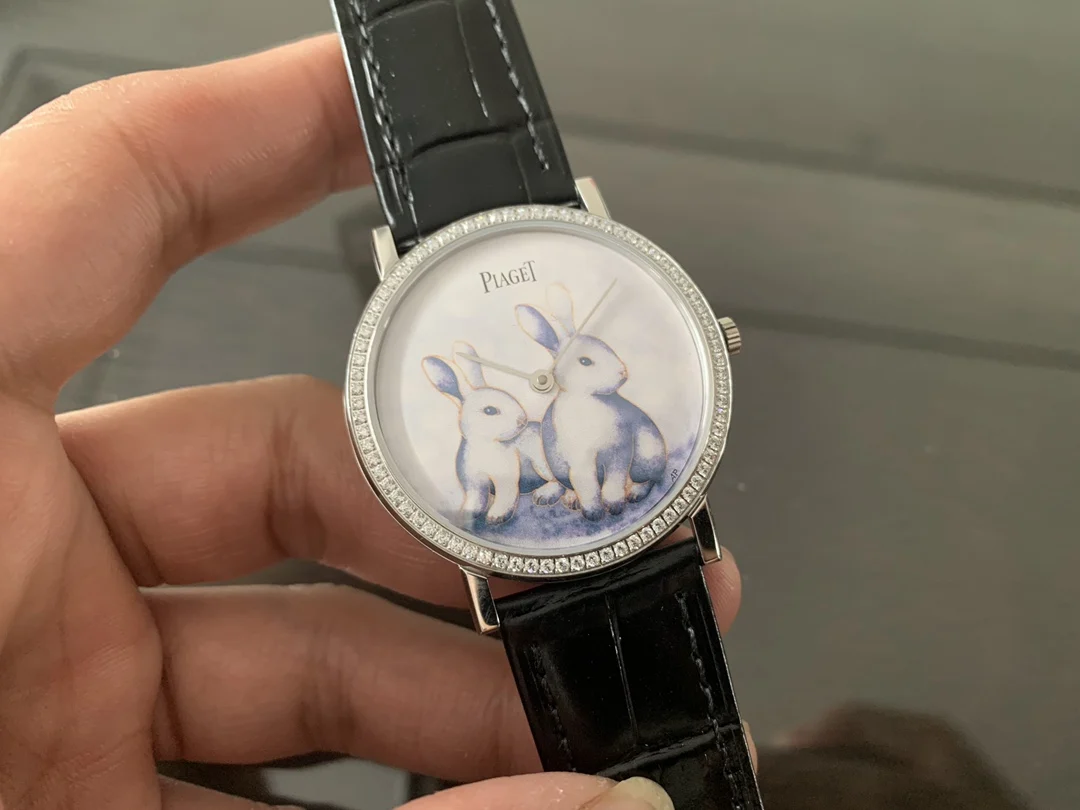 Piaget Altiplano White Dial — photographed off the sweep