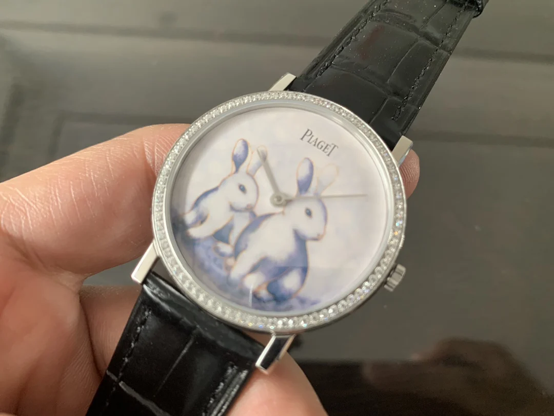 Piaget Altiplano White Dial — photographed off the sweep