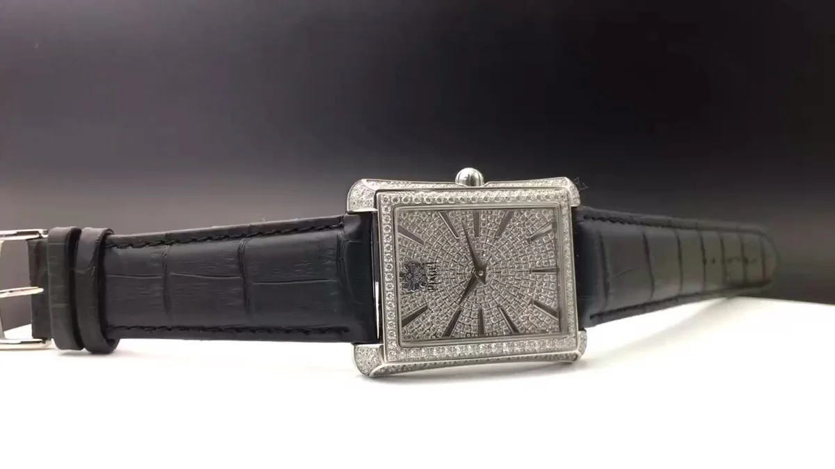 Piaget Black Dial 32mm — photographed off the sweep