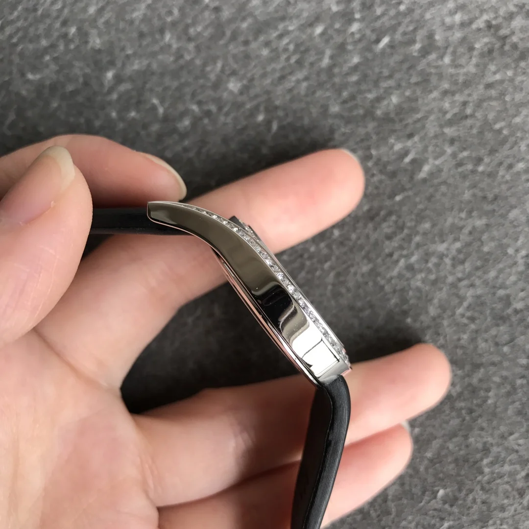 Piaget Limelight Diamond-Set 26mm — photographed off the sweep