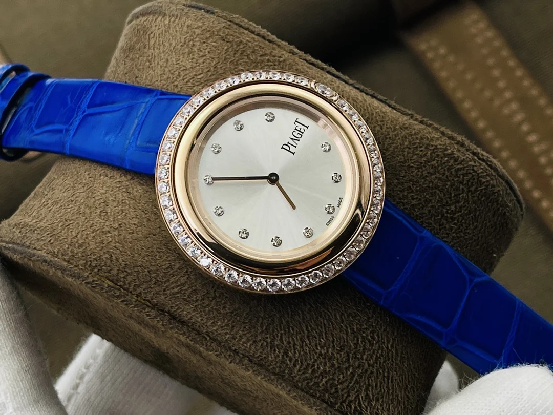 Piaget Rose Gold Silver Dial Diamond-Set 34mm — photographed off the sweep