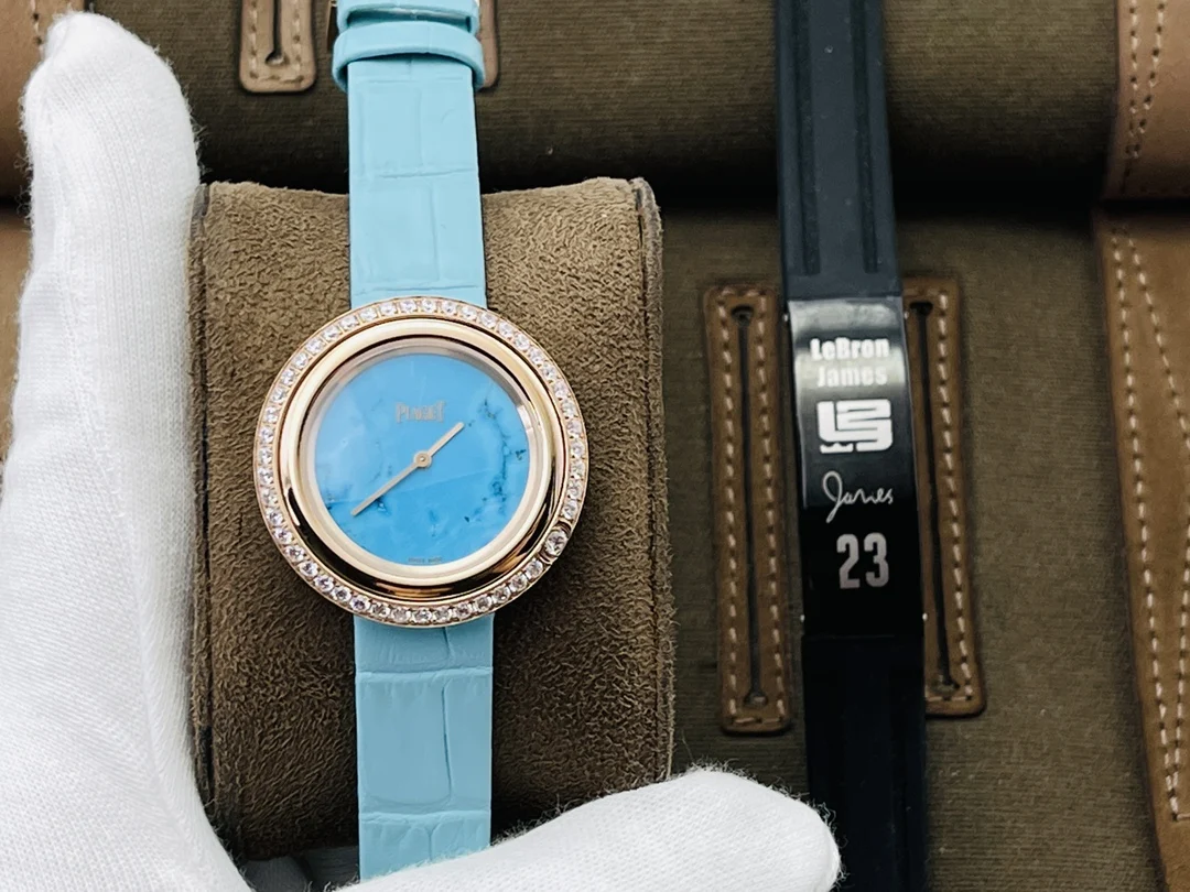 Piaget Rose Gold Silver Dial Diamond-Set 34mm — photographed off the sweep