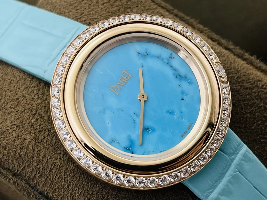 Piaget Rose Gold Silver Dial Diamond-Set 34mm — photographed off the sweep