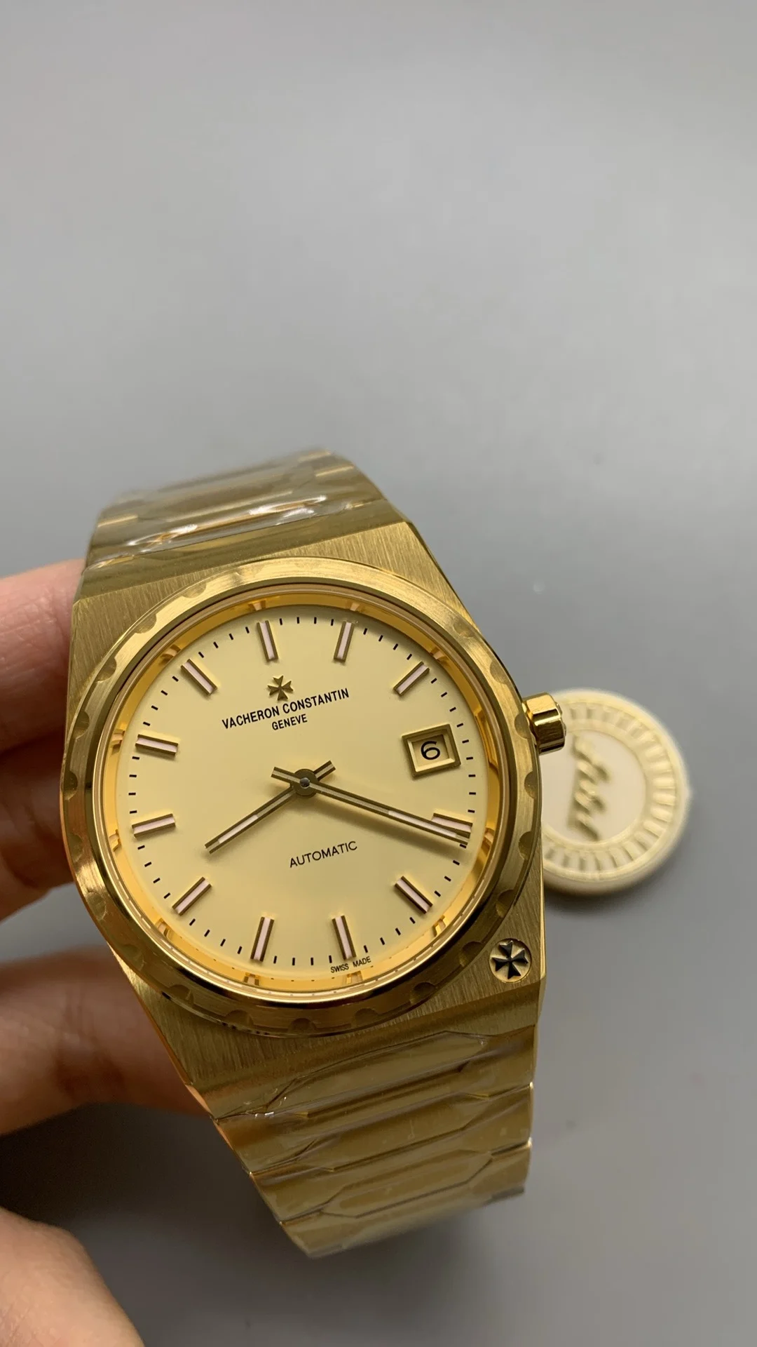 PPF, VC222, Gold — photographed off the sweep