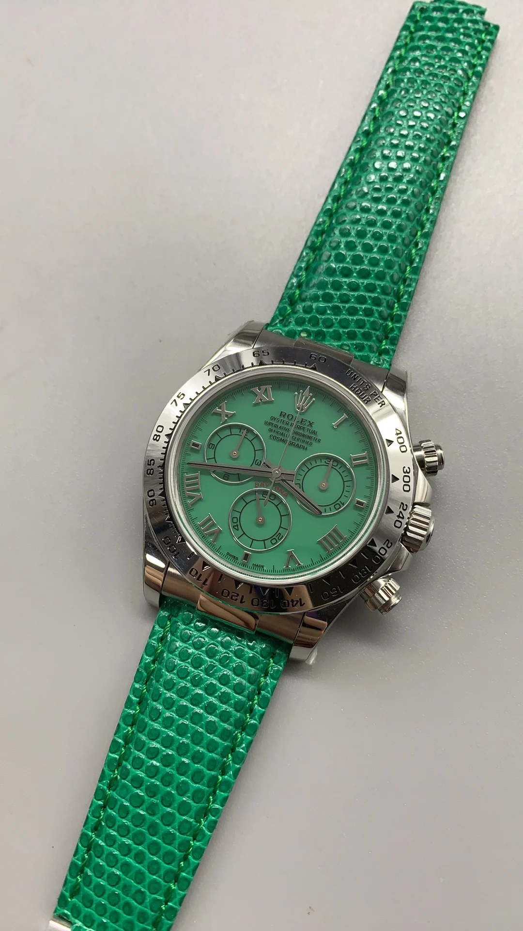 PPM, Green Beauty, 4130 — photographed off the sweep