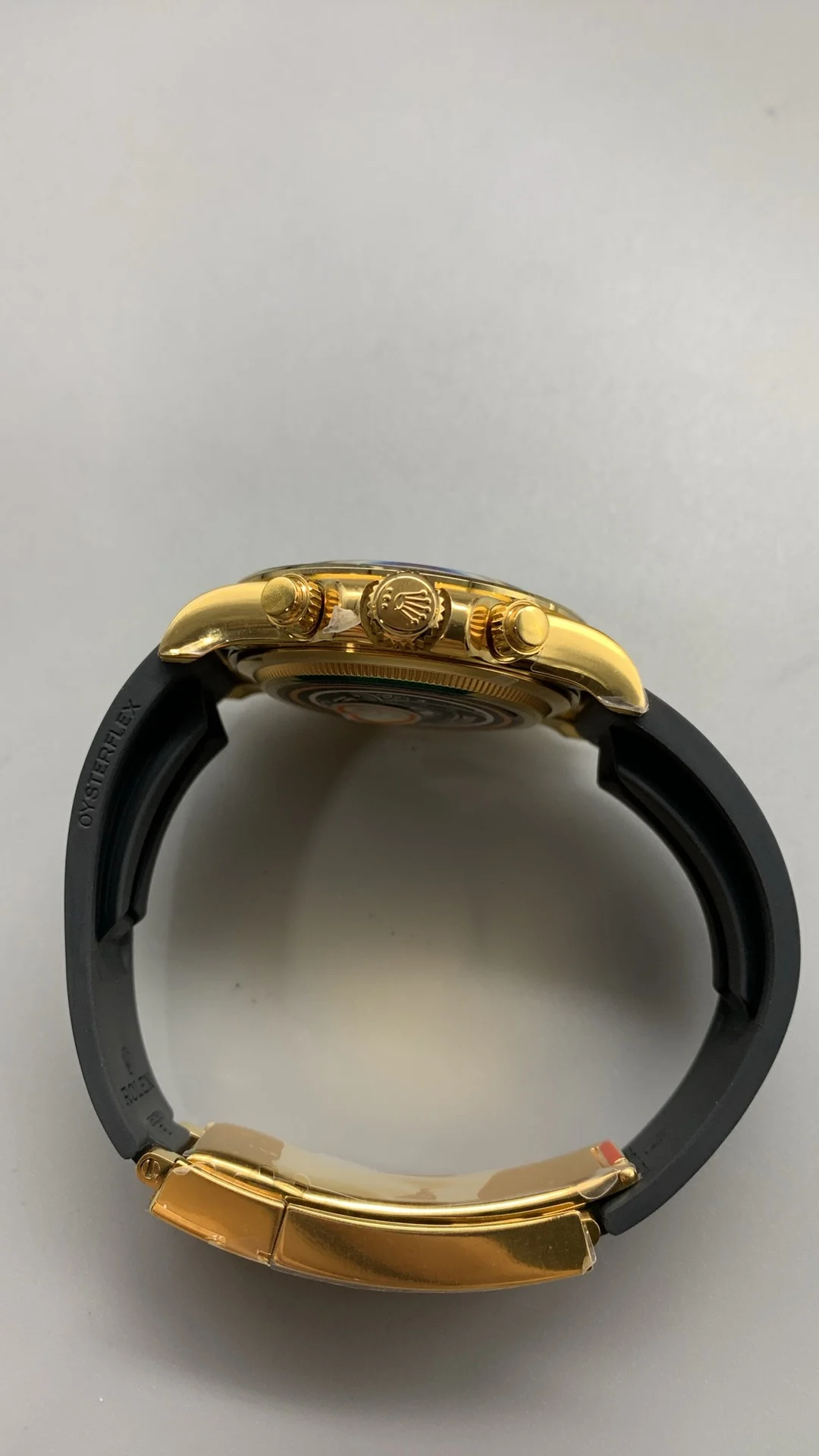 QF, Gold Meteorite Dee, weighted version — photographed off the sweep
