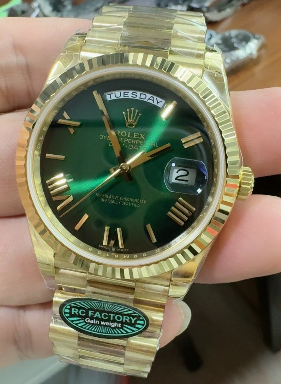 RCF, 40mm, gold-plated smoked green, 3255 — photographed off the sweep