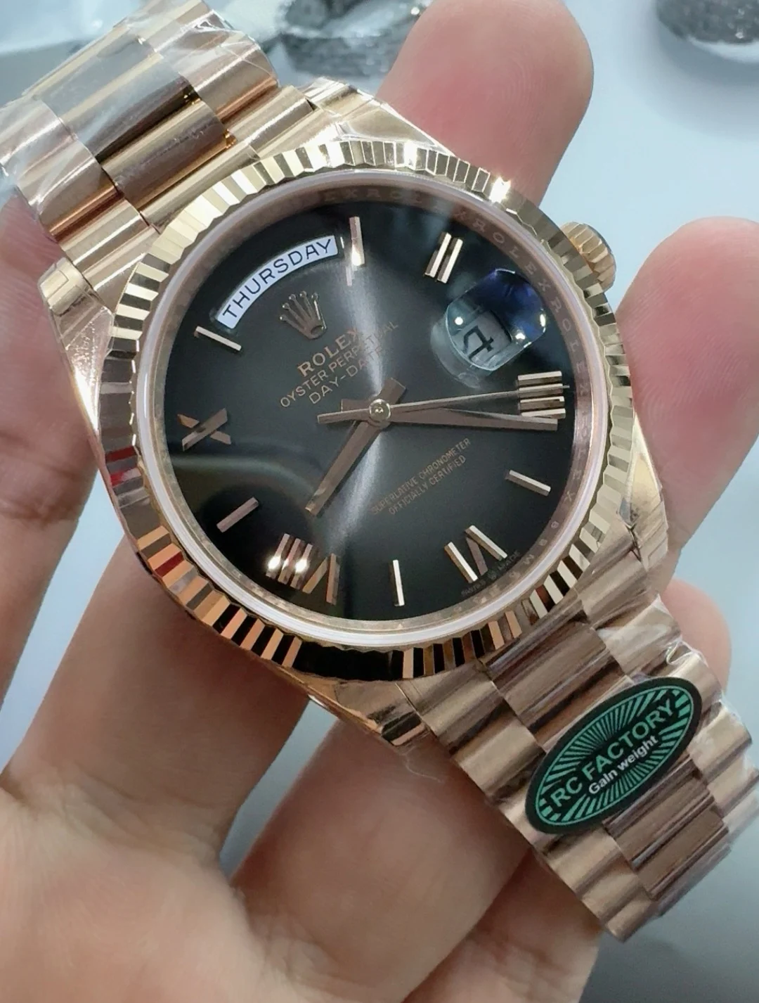 Rcf, 40mm, rose gold smoked black, 3255 — photographed off the sweep