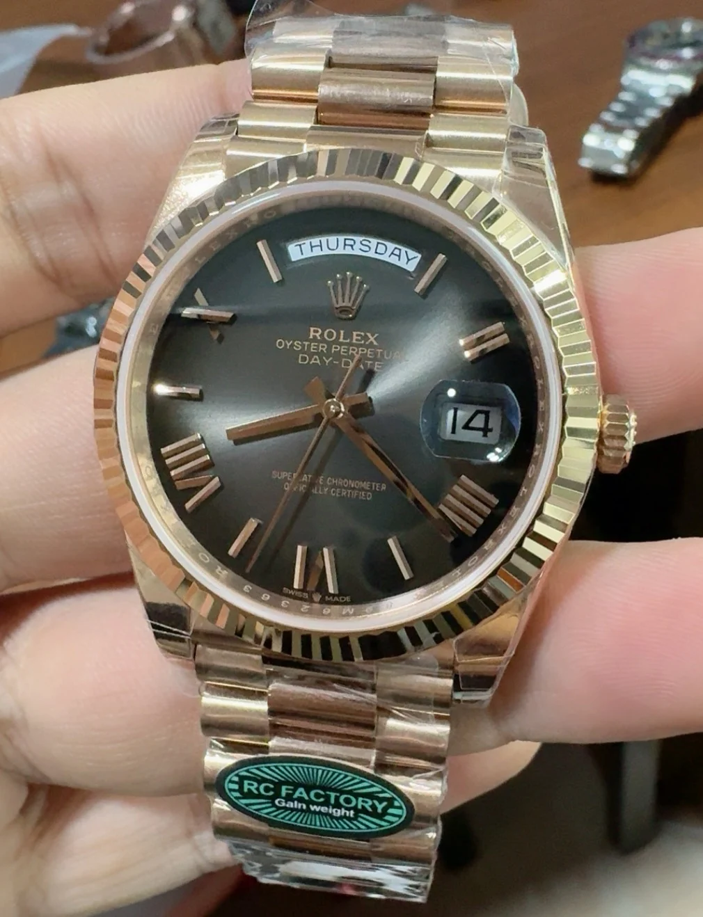 Rcf, 40mm, rose gold smoked black, 3255 — photographed off the sweep