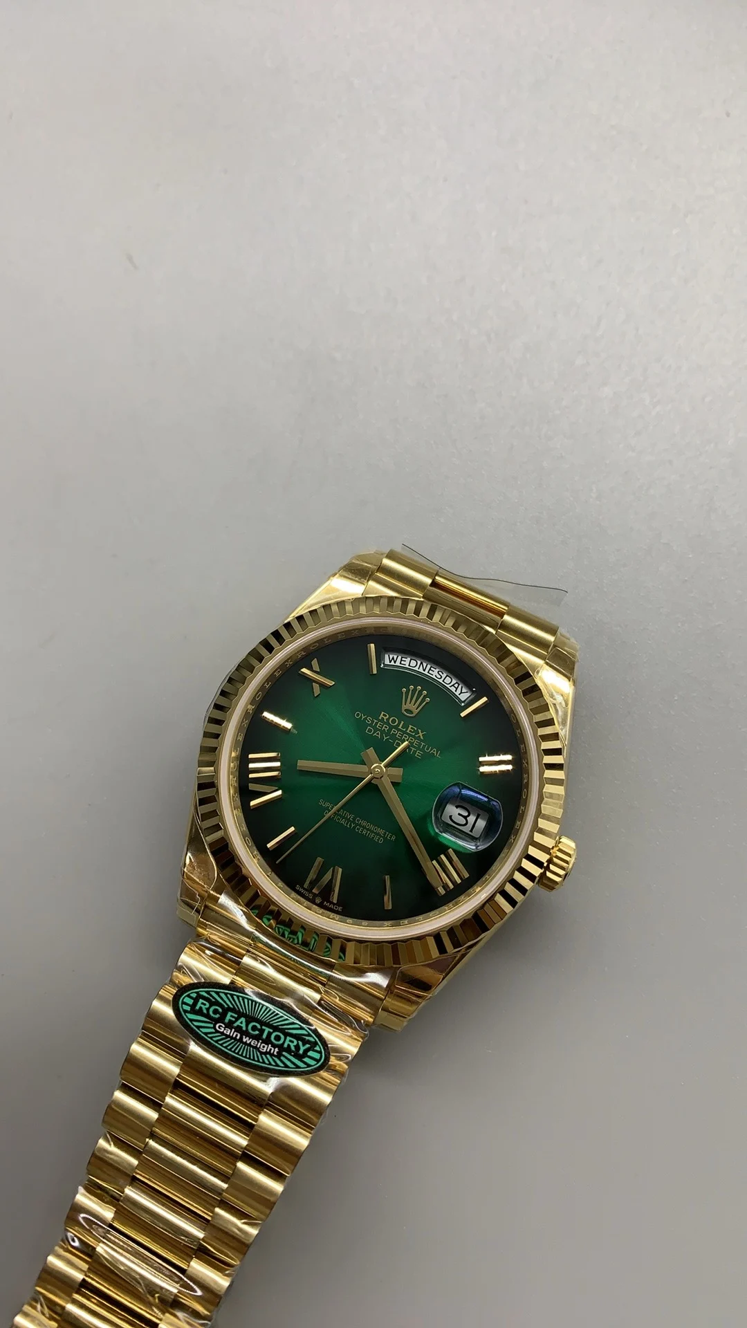 RCF, 40mm, smoked green, 3255 — photographed off the sweep