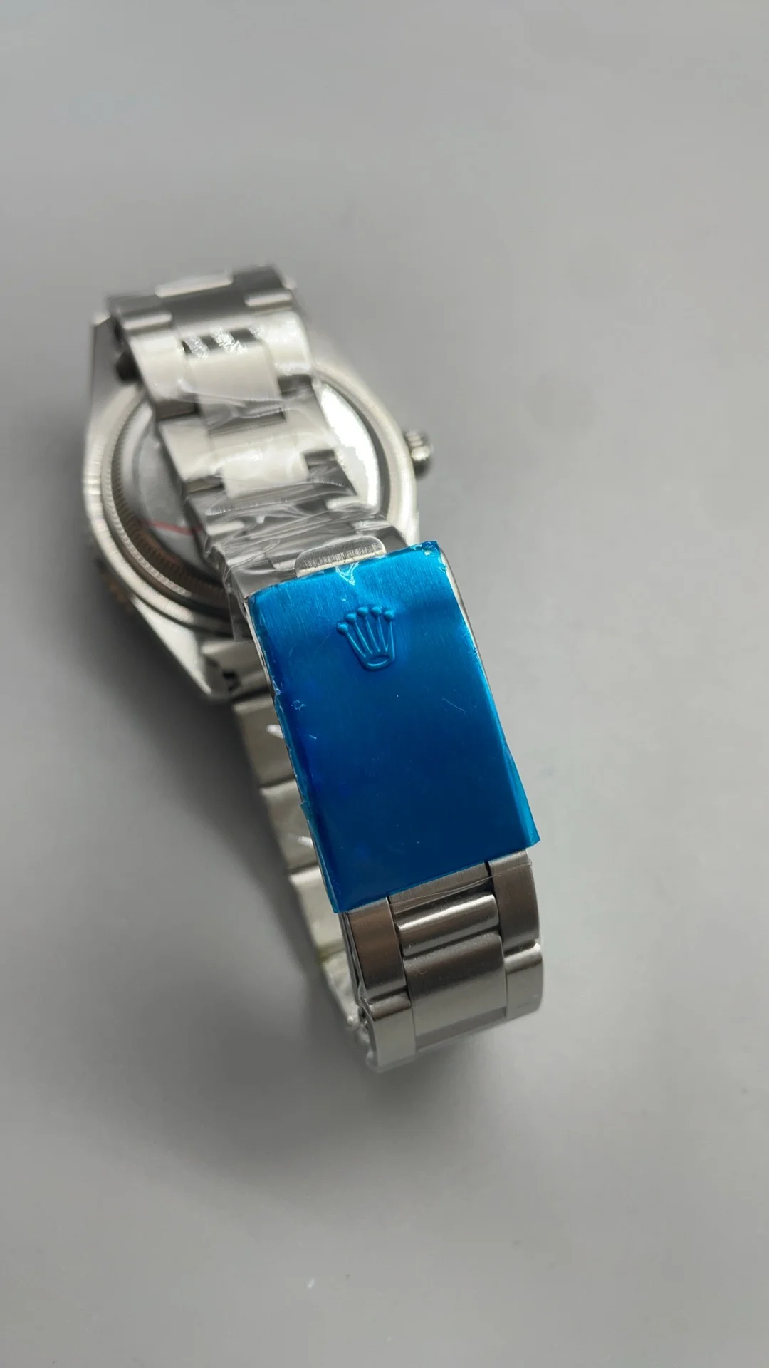 Retro Rolex, no-date — photographed off the sweep