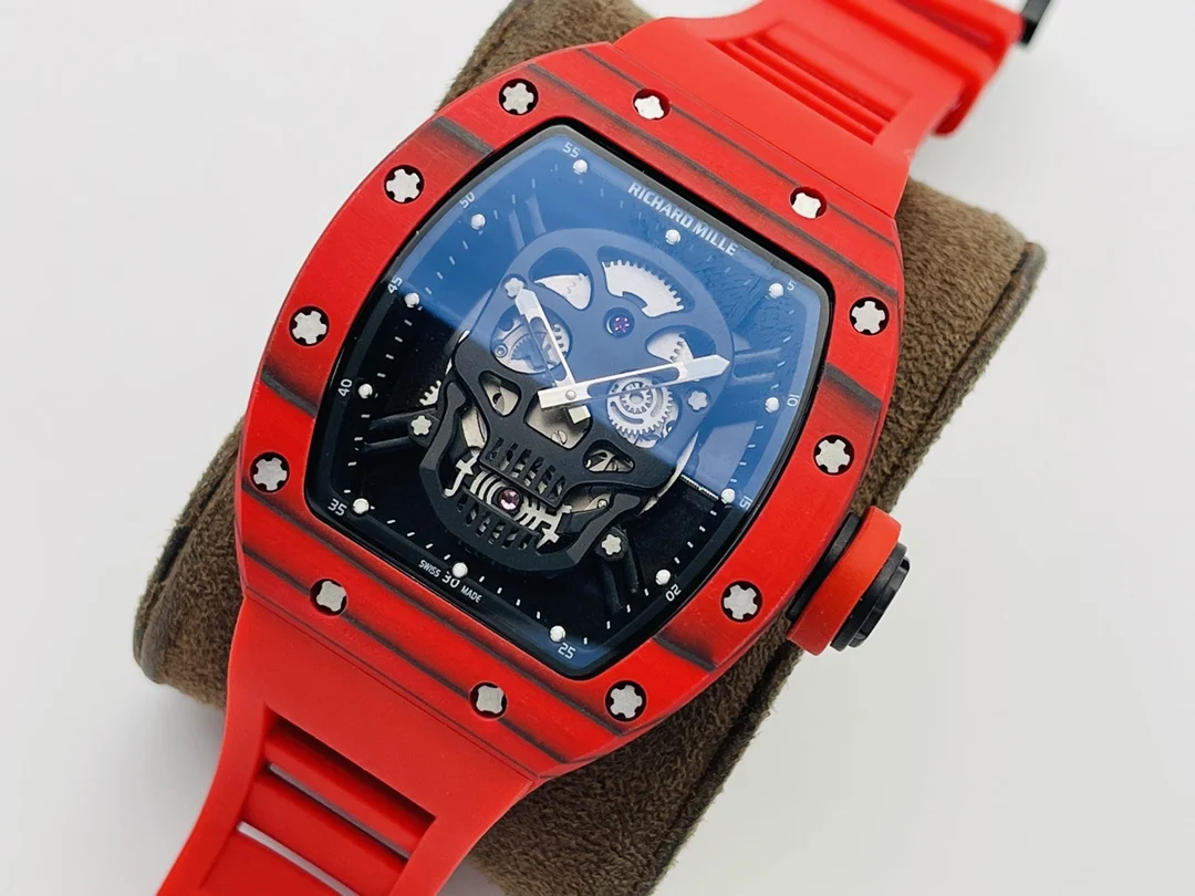 Richard Mille RM Carbon RM 052 — photographed off the sweep