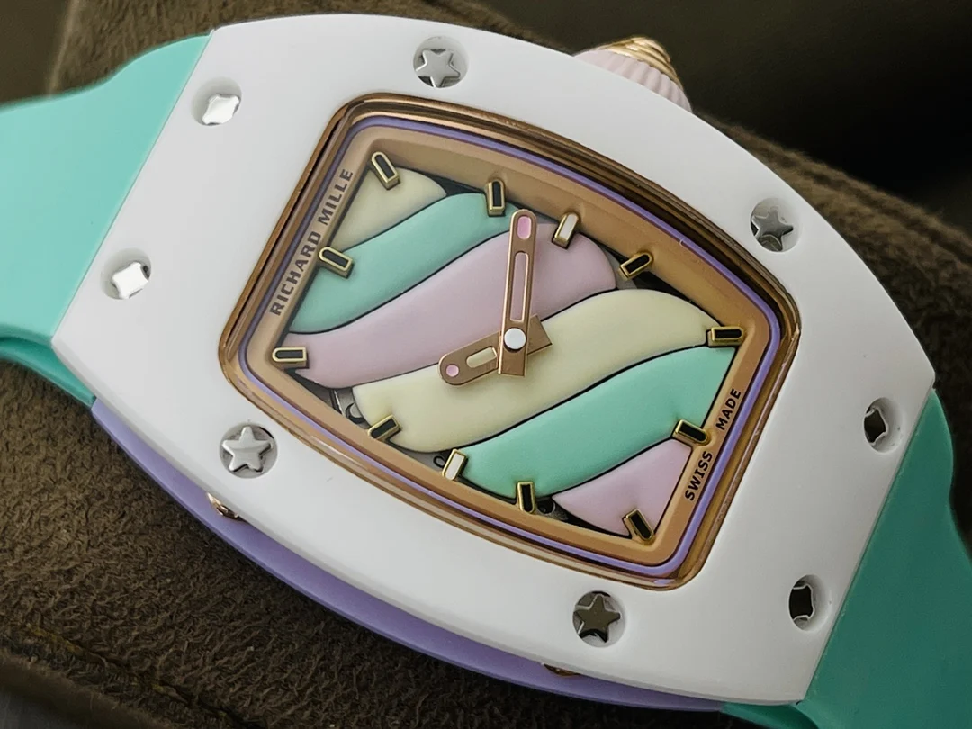 Richard Mille RM Ceramic RM 07 — photographed off the sweep