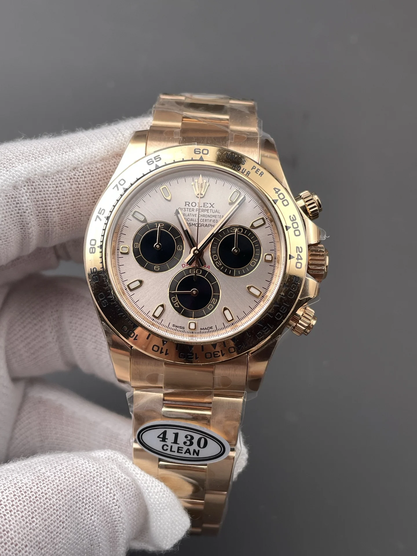 Rolex 40mm — photographed off the sweep