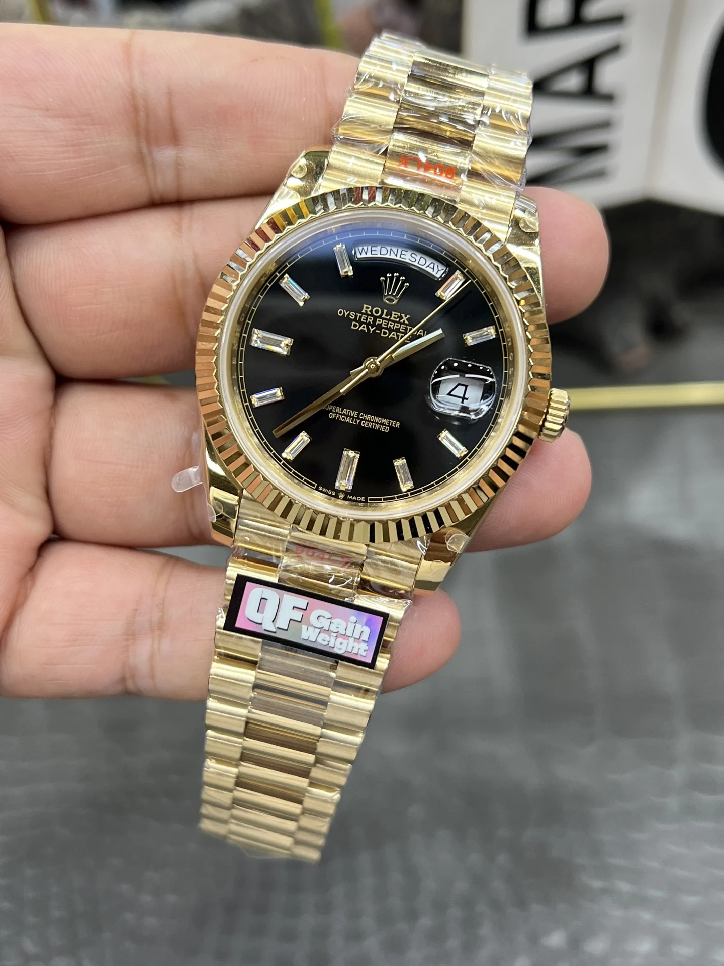 Rolex Black Dial 40mm — photographed off the sweep