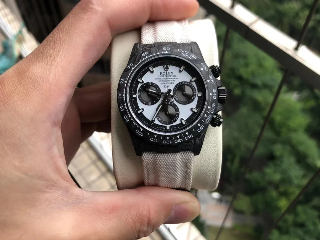 Rolex Carbon — photographed off the sweep