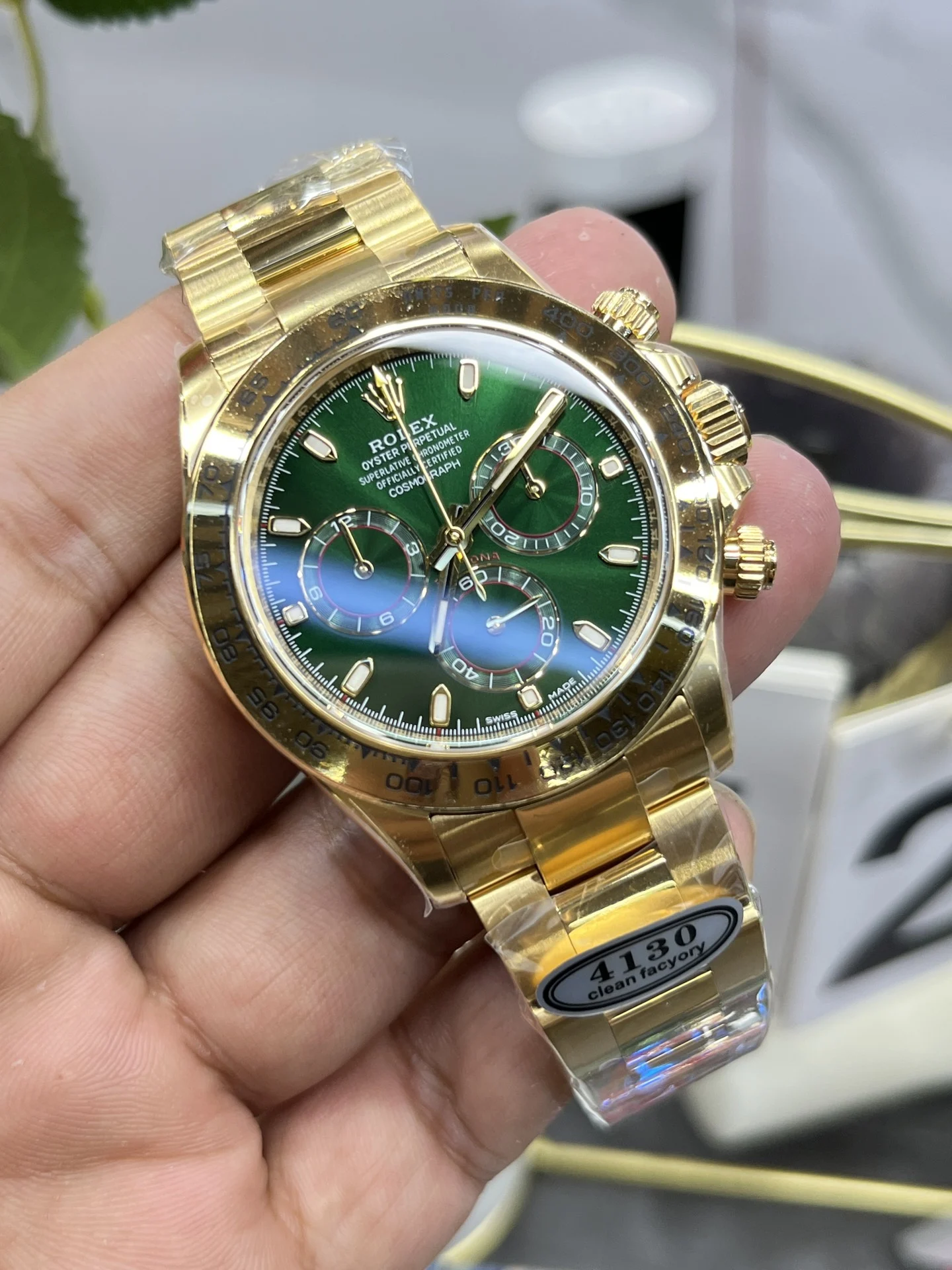 Rolex cGreenGoldD/4130 movement — photographed off the sweep
