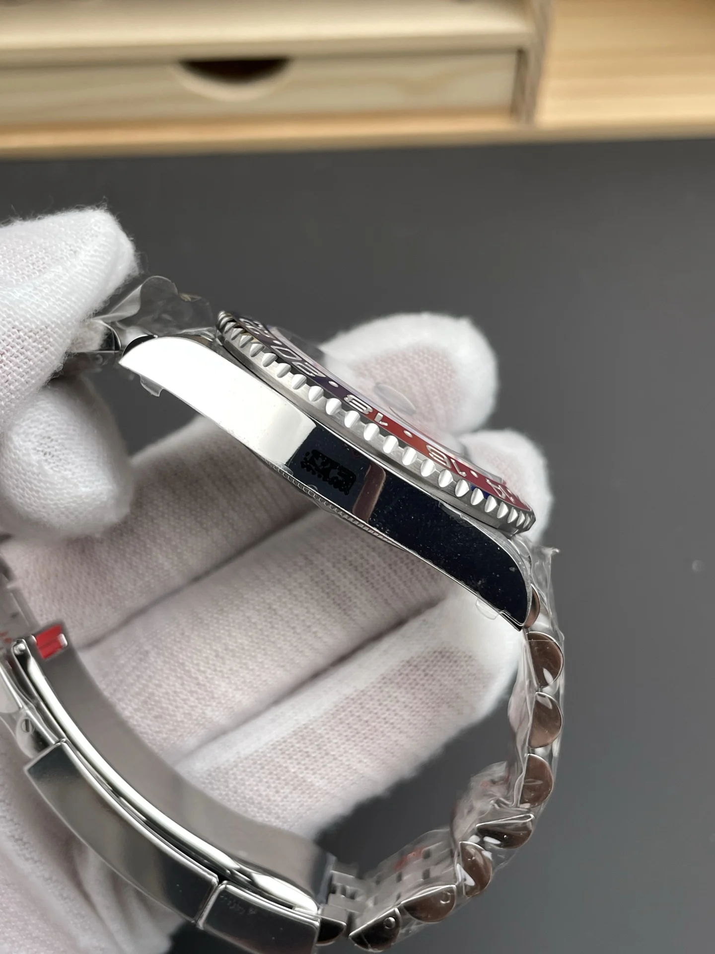 Rolex Coke 40mm — photographed off the sweep