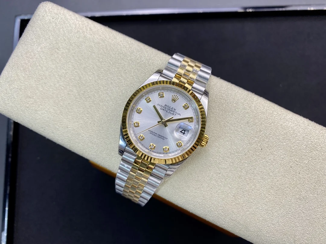 Rolex Datejust 126233 — photographed off the sweep