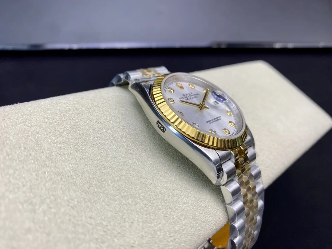 Rolex Datejust 126233 — photographed off the sweep