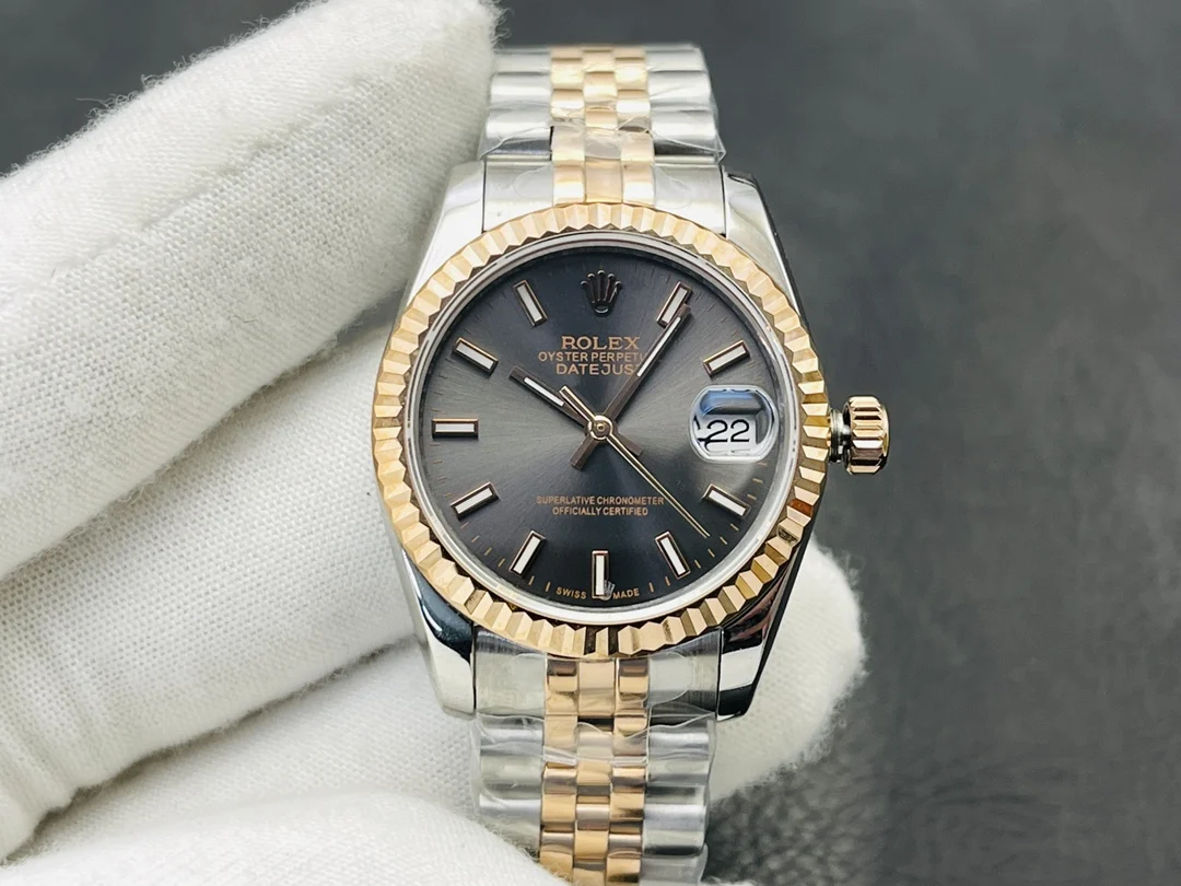 Rolex Datejust 28mm — photographed off the sweep