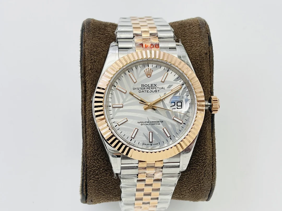 Rolex Datejust 41mm — photographed off the sweep