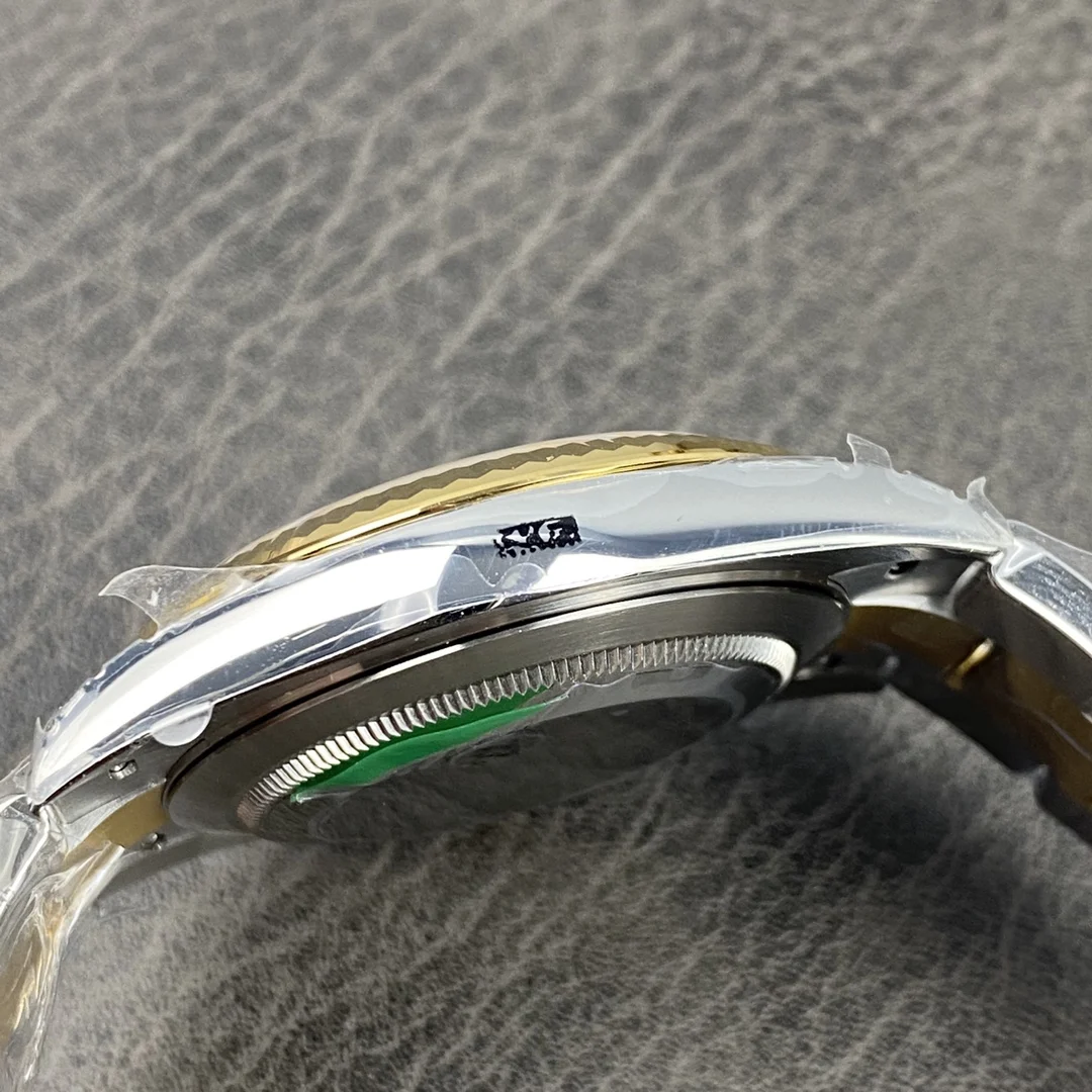 Rolex Datejust 41mm — photographed off the sweep