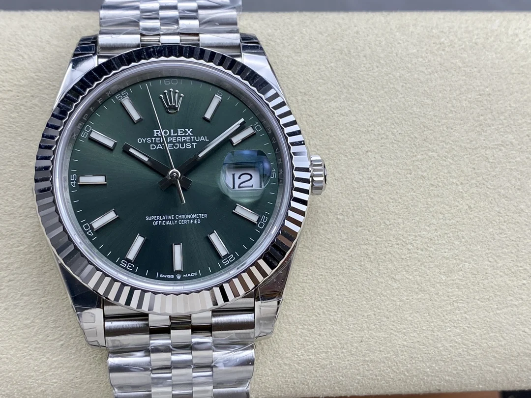 Rolex Datejust 41mm — photographed off the sweep