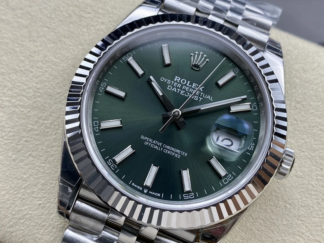 Rolex Datejust 41mm — photographed off the sweep