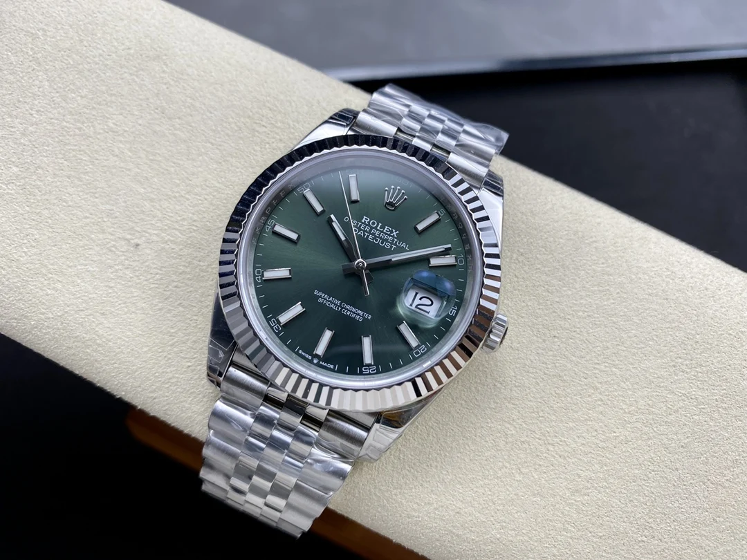Rolex Datejust 41mm — photographed off the sweep