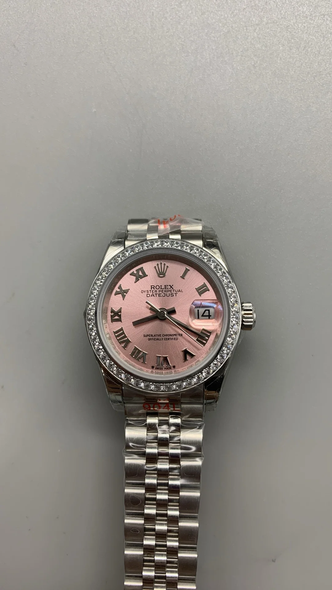 Rolex Datejust Pink Dial Diamond-Set 28mm